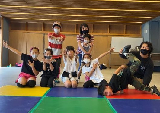 インストラクターの学校
